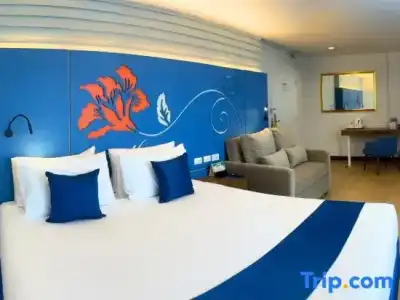 Days Inn by Wyndham Patong Beach Phuket - 65