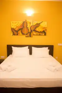 The Suite 262 - 28