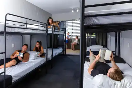 Gilligan's Backpackers & Resort - 18