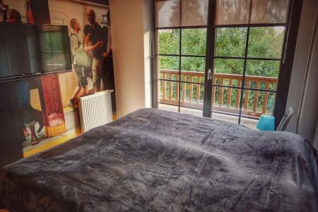 Road Stop Neandertal - 68