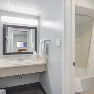 Vagabond Inn Glendale - 37