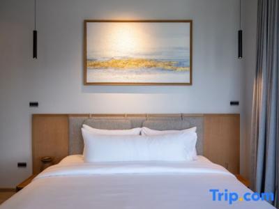 Shan Villas Sukhumvit - 215