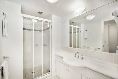 Bella Mare Beachside Apartments - 5