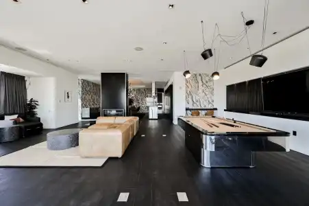 Beautiful Palms Place Suite - 326