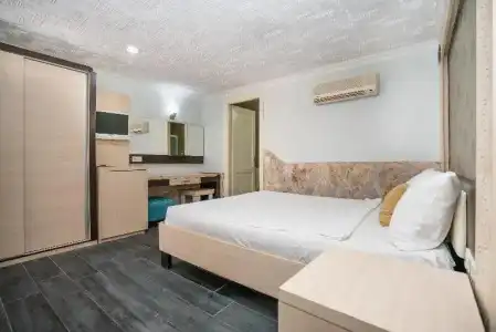 Aperion Beach  - 6