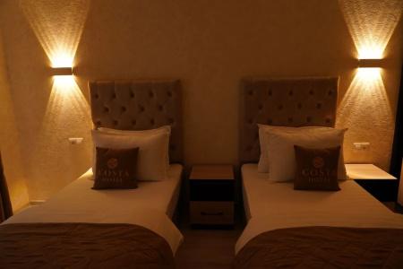 Costa - 61