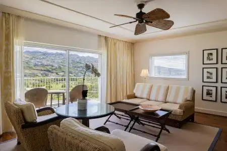 The Kahala & Resort - 42
