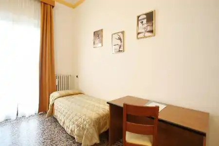 4F Boutique Florence - 39
