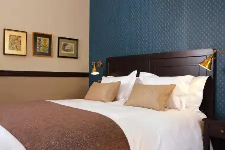 Boutique Castillo Rojo - 124