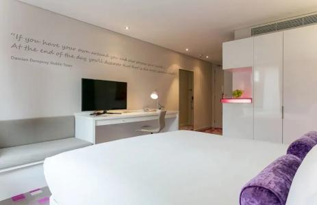 The Morrison Dublin, Curio Collection by Hilton - 45
