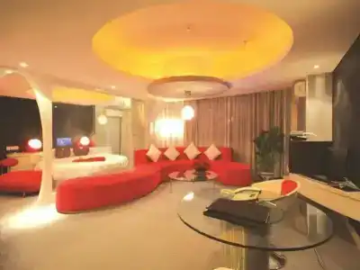 Nanning Sanzan - 13