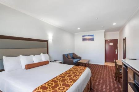 Rodeway Inn & Suites Pasadena - 27