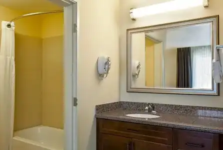 Staybridge Suites El Paso Airport by IHG - 111