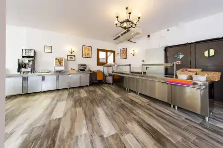 Hostal Tarba - 2