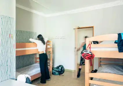 Three Little Pigs Hostel - Your Berlin Castle - 43