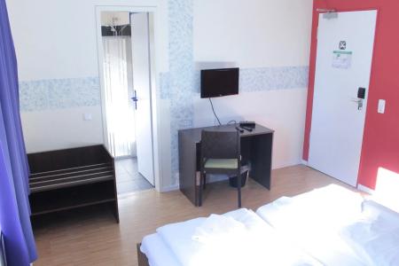 Holi City Apart Berlin - 6