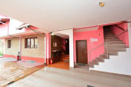 Apartments & Accommodation Stojic - 11
