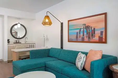 DoubleTree Suites by Hilton Naples - 195