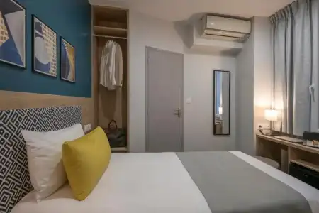 Hôtel Bristol - 58