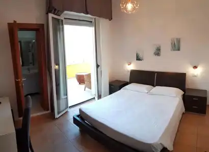 Estate - 79