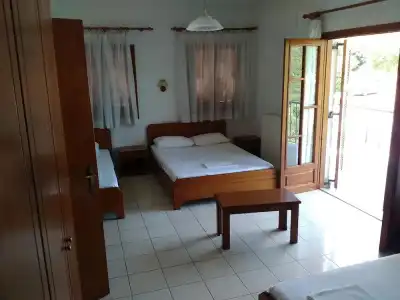 Guesthouse Arsenis - 3