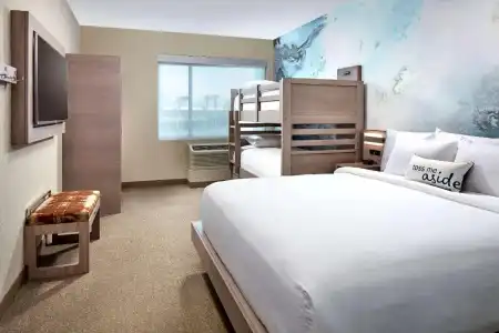 Anaheim Suites Resort - 62