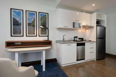 Homewood Suites by Hilton - 117