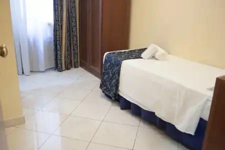 Caroline Suite - 15