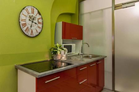 Black Star Suites - 17