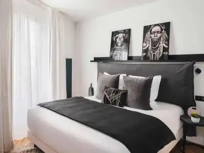 Maisons du Monde & Suites Nantes - 61