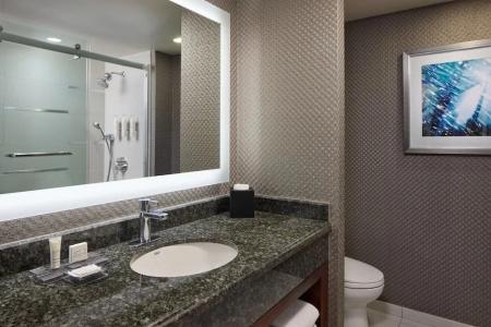 Crystal Gateway Marriott - 84