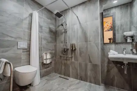 Best Western Plus Batumi - 22