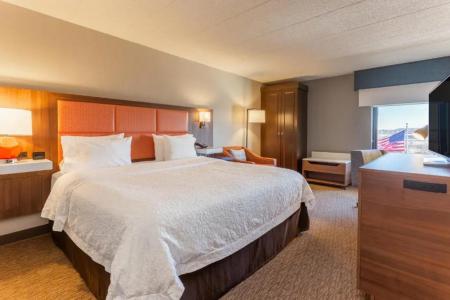 Hampton Inn Madison-East Towne Mall Area - 26