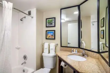 Spark by Hilton Atlanta Airport South College Park - 79