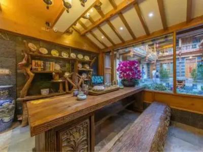 Jiuqi Fuxiang Inn (Lijiang Ancient City Dashuiche Branch) - 7