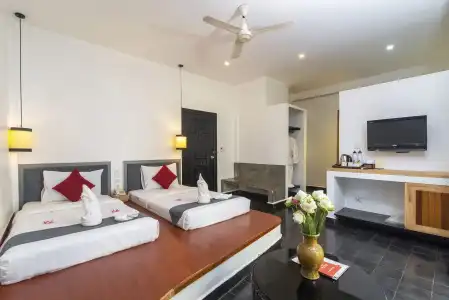 Apsara Greenland Boutique - 30