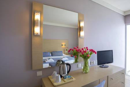 Louis Ledra Beach - 8