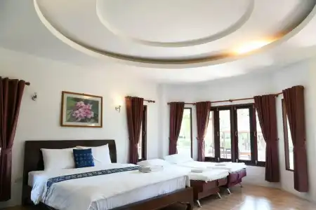 Waterside Resort - 22