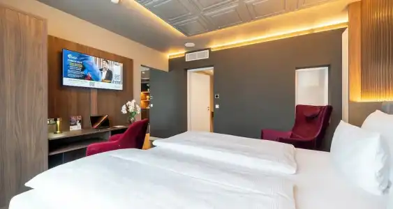 PLAZA Premium - 147