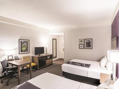 La Quinta Inn & Suites Flagstaff - 25