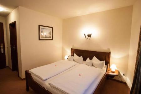 & Restaurant Klosterhof - 28