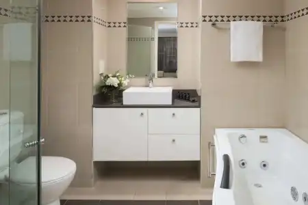 Rydges World Square - 94