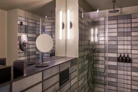 Gekko House, Frankfurt, a Tribute Portfolio - 13