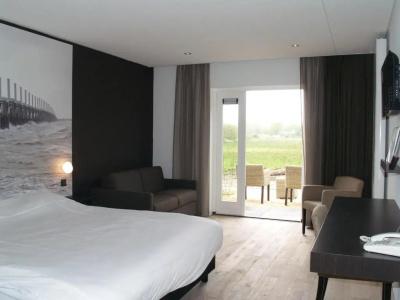 Fletcher LandgoedRenesse - 36