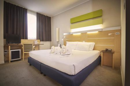 Puccini Milan, Tapestry Collection by Hilton - 24