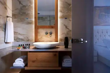 EmGard Suites - 7