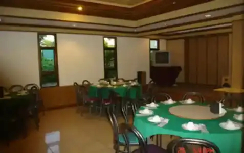 Sawasdipong - 17