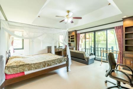 Primrose Place - 25