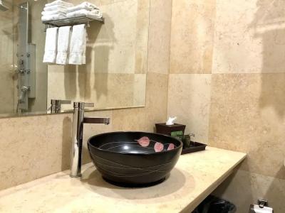 The Eldon Luxury Suites - 40