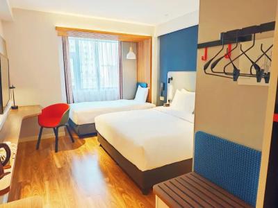 Holiday Inn Express Xi'an Ancient Town West - 54